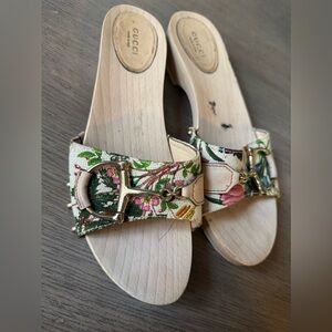 Gucci Sandals